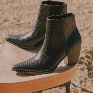 Lulus x Matisse Spirit Snakeskin Booties in Black
